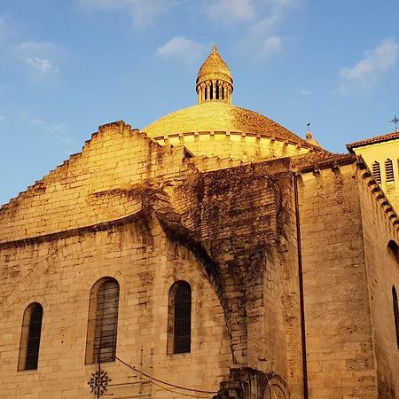 Joli Appartement Vue Sur L'Eglise Périgueux المظهر الخارجي الصورة